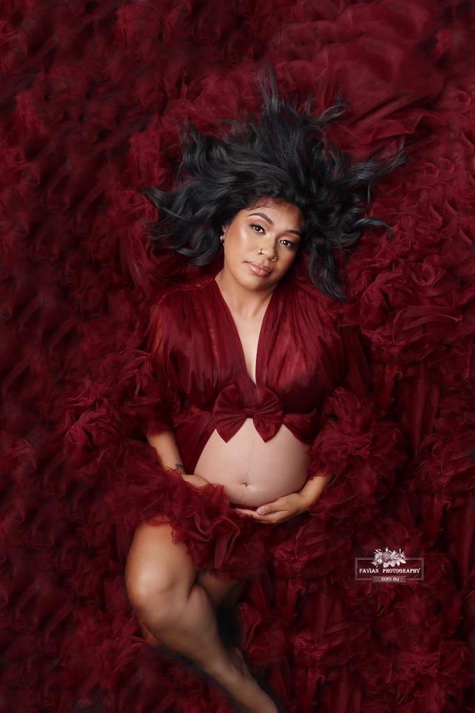 Maternity and pregnancy photographer Brisbane
